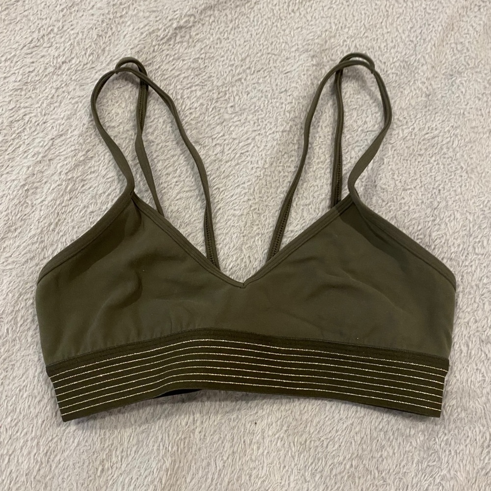Lululemon bra